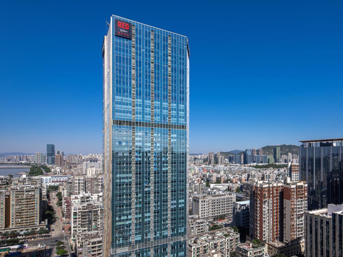 Radisson Red Hotel Zhuhai Gongbei Port Eksteriør billede